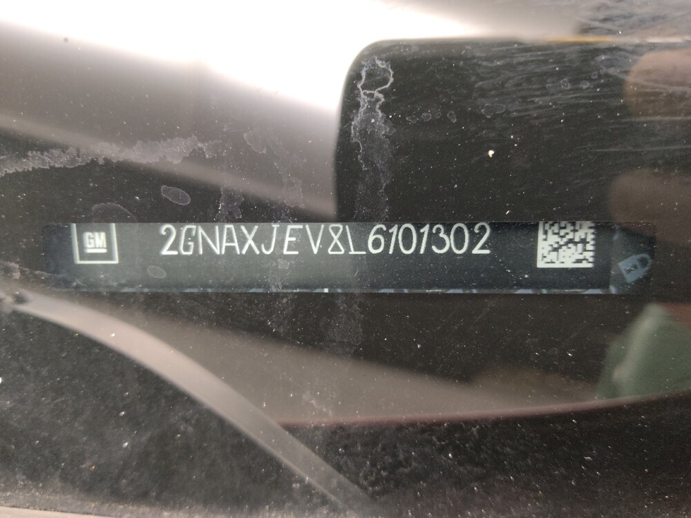 2020 Chevrolet Equinox in Indianapolis, IN 46222 - 18131709 33