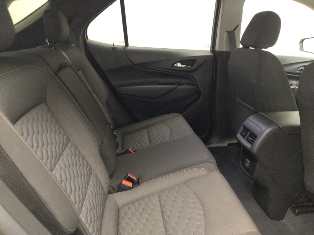 2020 Chevrolet Equinox in Indianapolis, IN 46222 - 18131709 19