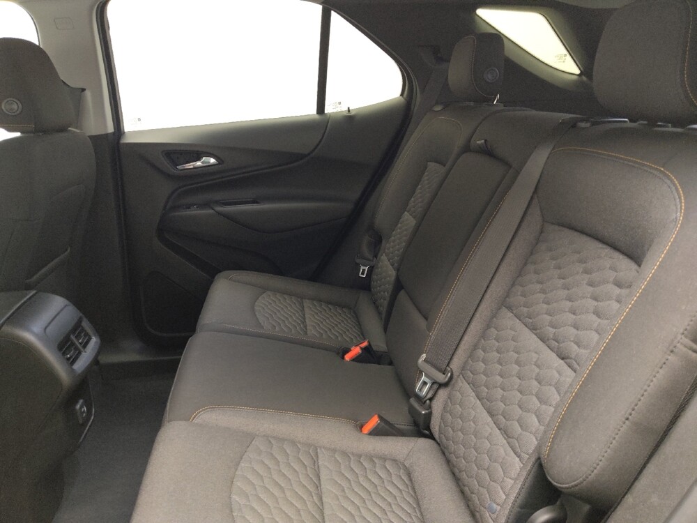 2020 Chevrolet Equinox in Indianapolis, IN 46222 - 18131709 18