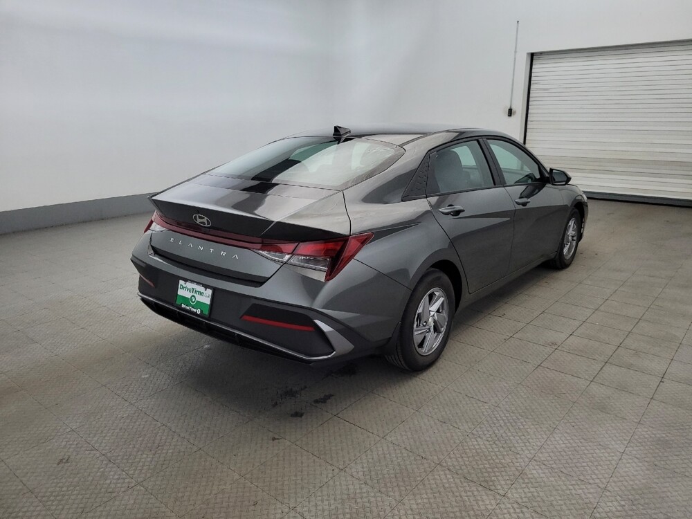 2024 Hyundai Elantra in Glen Burnie, MD 21061 - 18131712 9