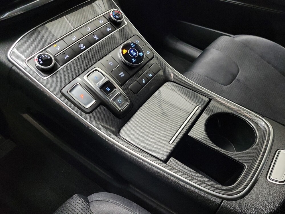 2021 Hyundai Santa Fe in Allentown, PA 18103 - 18131713 26