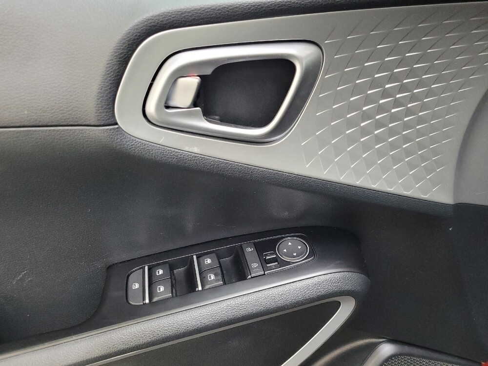 2022 Kia Soul in Allentown, PA 18103 - 18131715 27