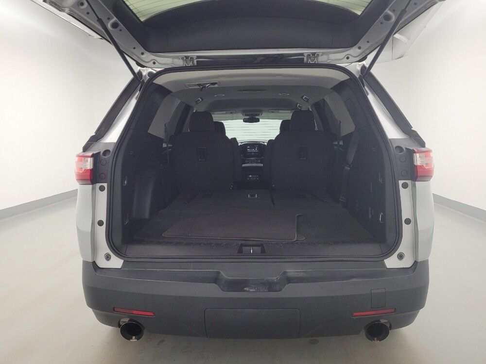 2019 Chevrolet Traverse in Mishawaka, IN 46545 - 18131716 29