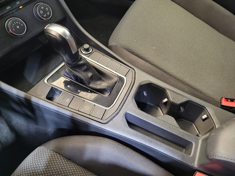 2021 Volkswagen Jetta in Mishawaka, IN 46545 - 18131717 26