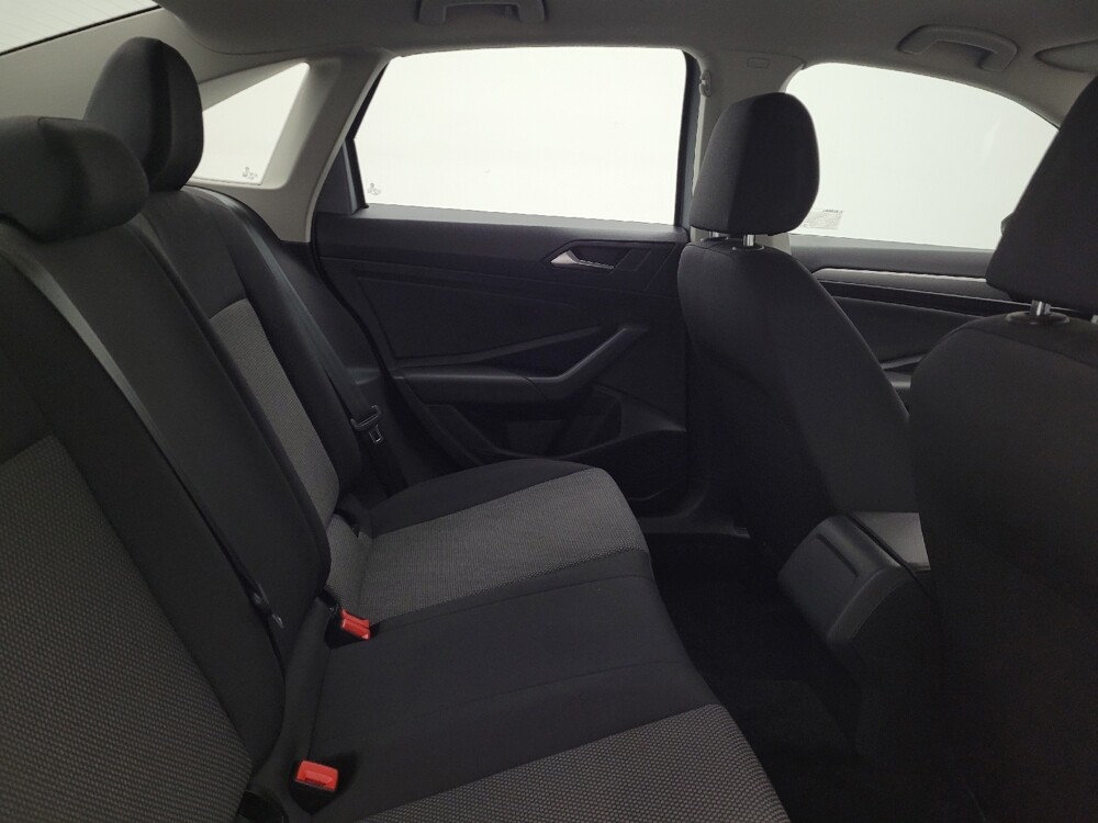 2021 Volkswagen Jetta in Mishawaka, IN 46545 - 18131717 19