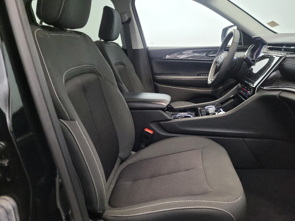 2023 Jeep Grand Cherokee in Williamstown, NJ 8094 - 18131723 21