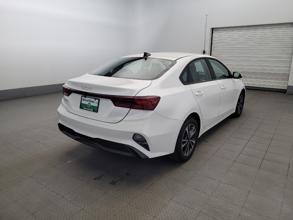 2024 Kia Forte in Glen Burnie, MD 21061 - 18131731 9