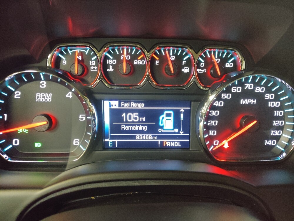 2019 Chevrolet Tahoe in Tampa, FL 33619 - 18131733 23