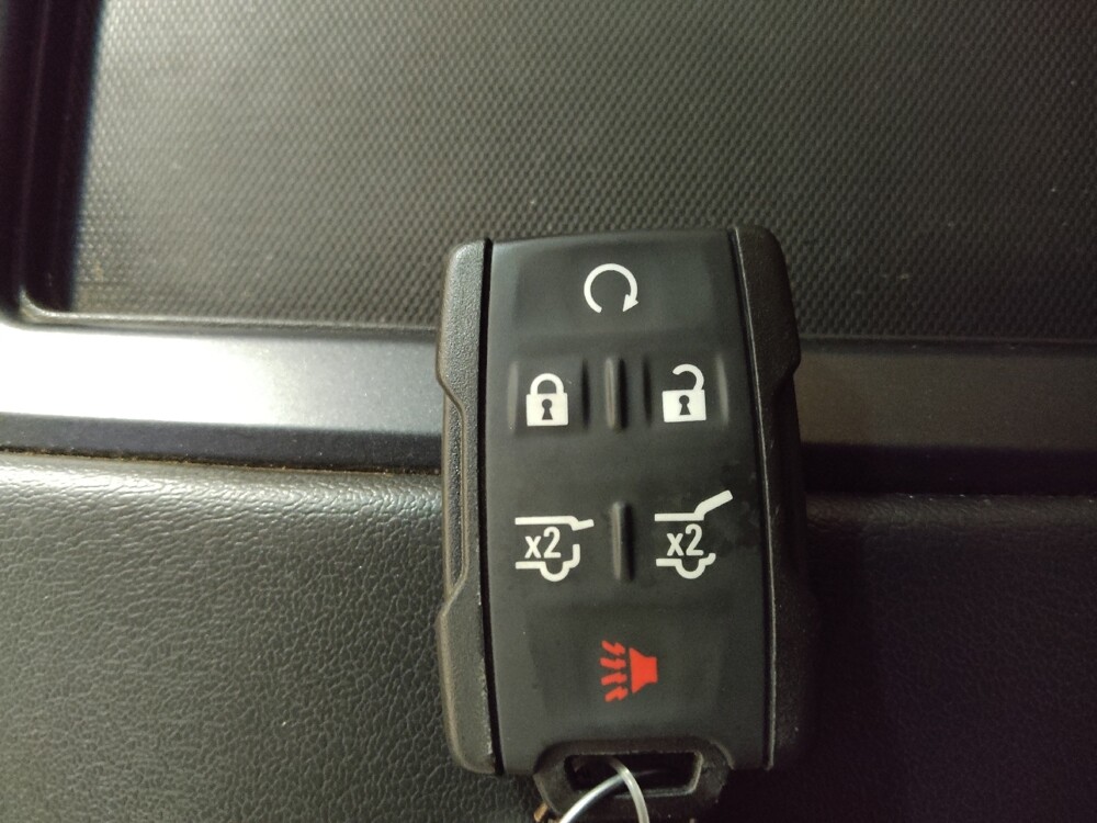 2019 Chevrolet Tahoe in Tampa, FL 33619 - 18131733 32