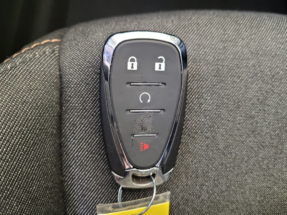 2019 Chevrolet Equinox in Mishawaka, IN 46545 - 18131746 32