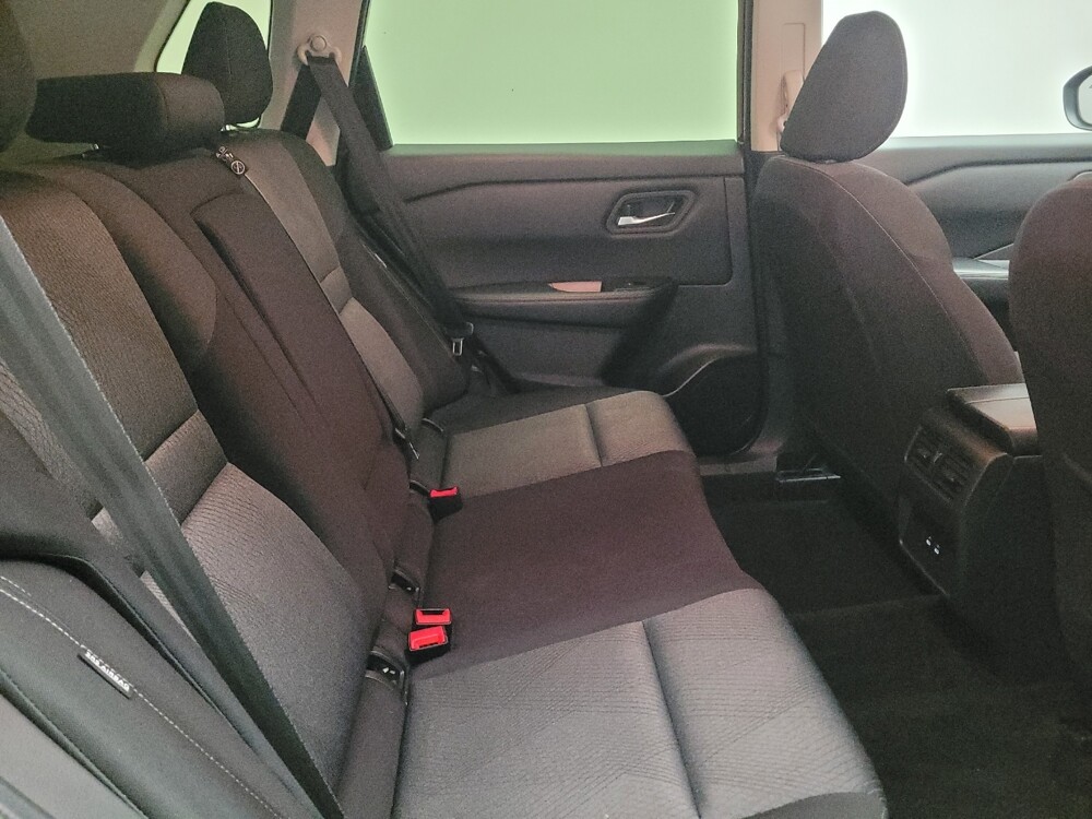 2024 Nissan Rogue in Torrance, CA 90504 - 18131752 19