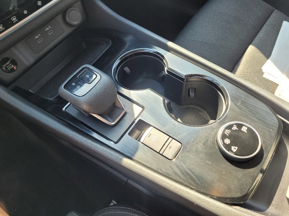 2024 Nissan Rogue in Torrance, CA 90504 - 18131752 26