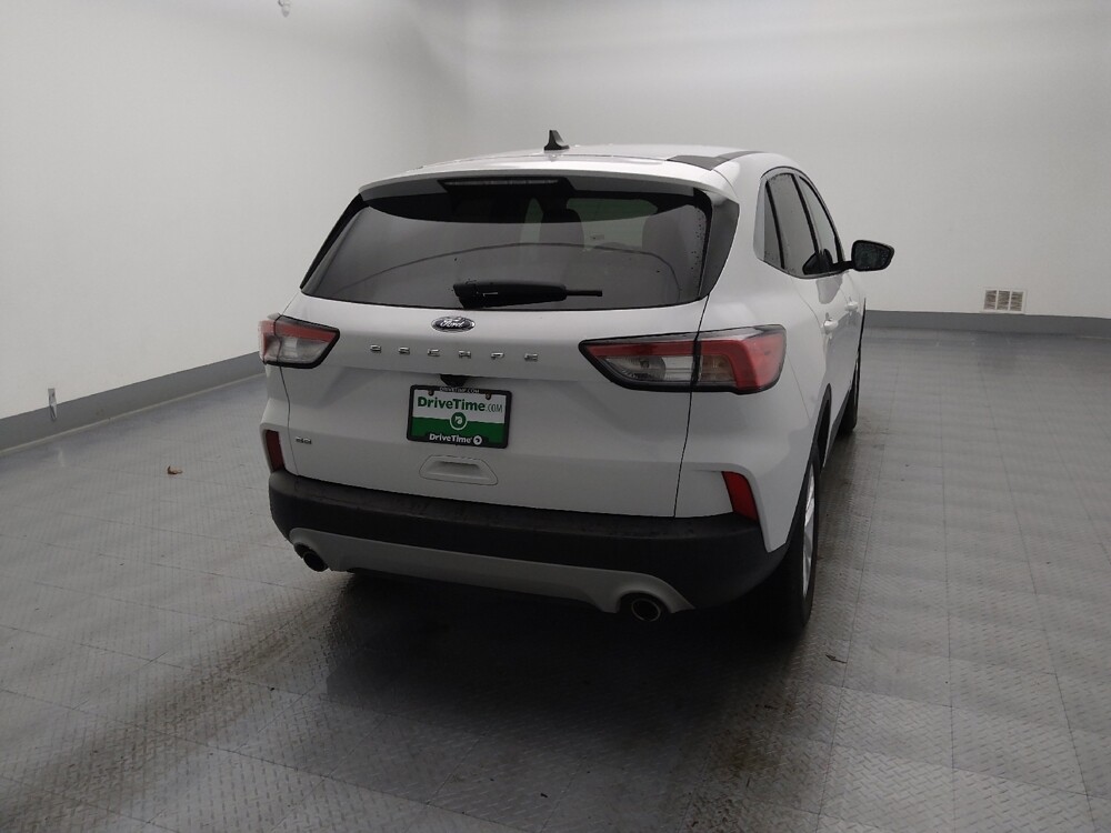 2022 Ford Escape in Gladstone, MO 64118 - 18131761 7