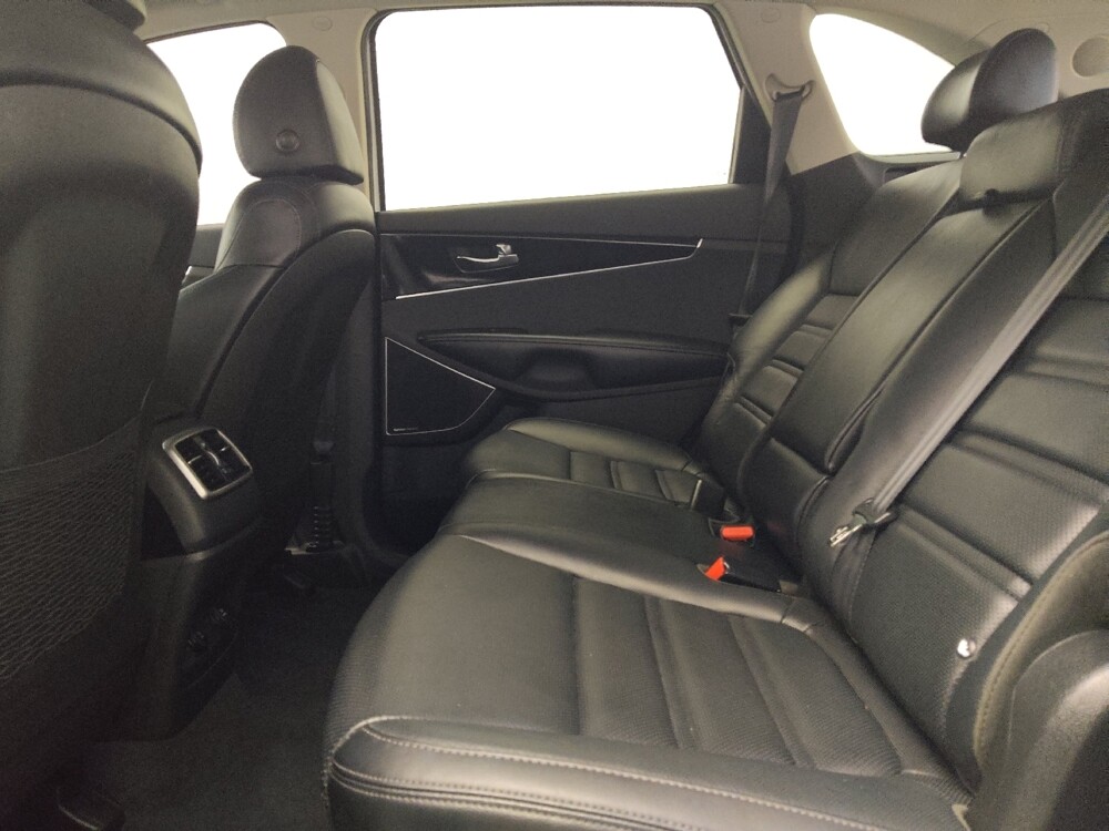 2020 Kia Sorento in Fort Worth, TX 76116 - 18131767 18