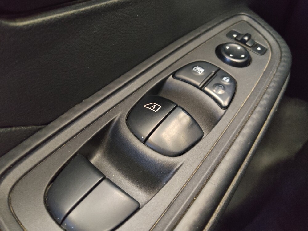 2021 Nissan Versa in Morrow, GA 30260 - 18131775 27