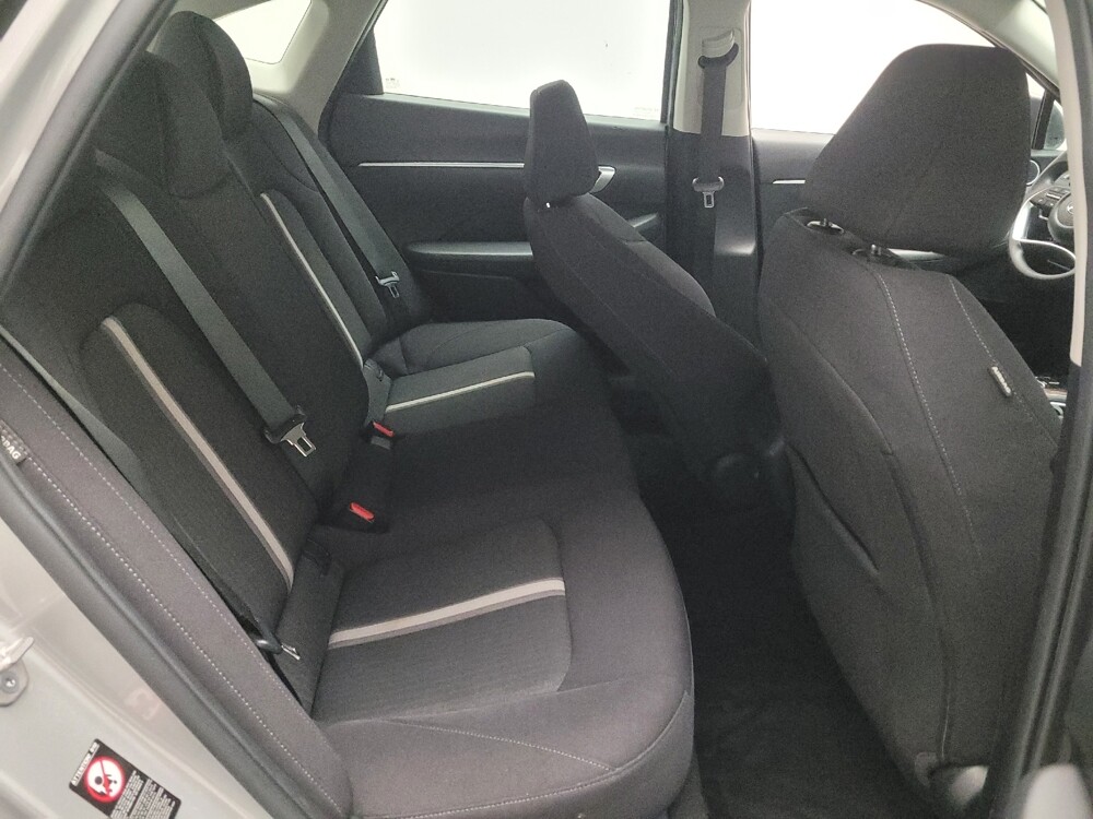 2023 Hyundai Sonata in Fresno, CA 93726 - 18131777 19