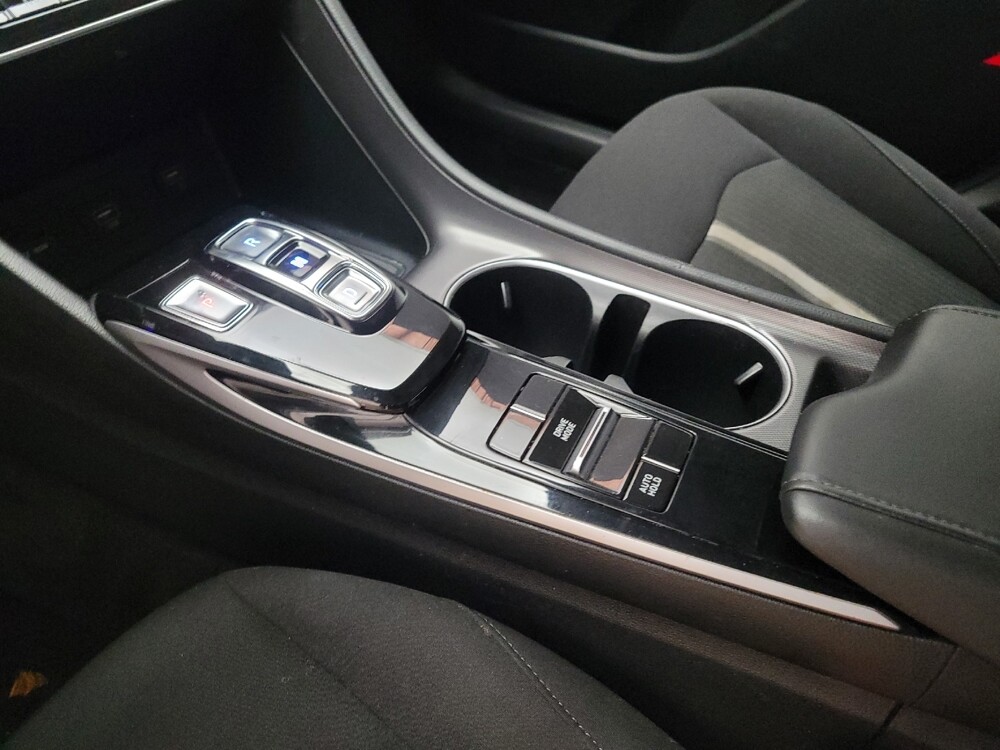 2023 Hyundai Sonata in Fresno, CA 93726 - 18131777 26