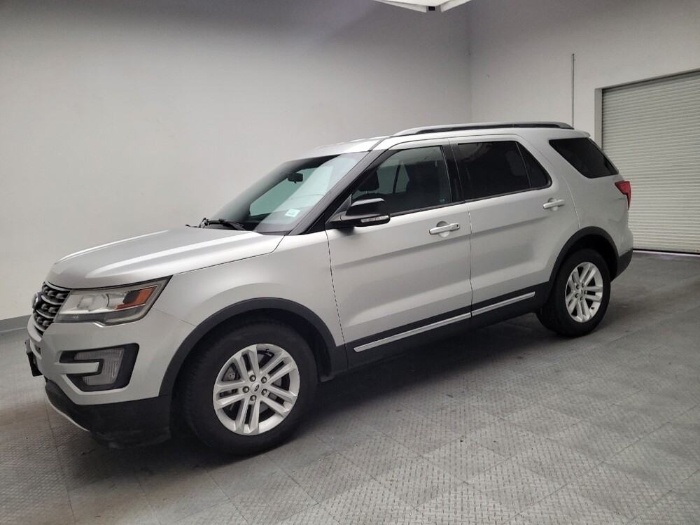 2017 Ford Explorer in Downey, CA 90241 - 18131779 2