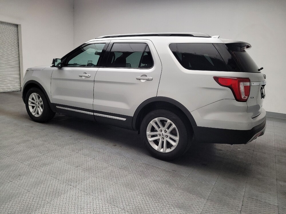 2017 Ford Explorer in Downey, CA 90241 - 18131779 3