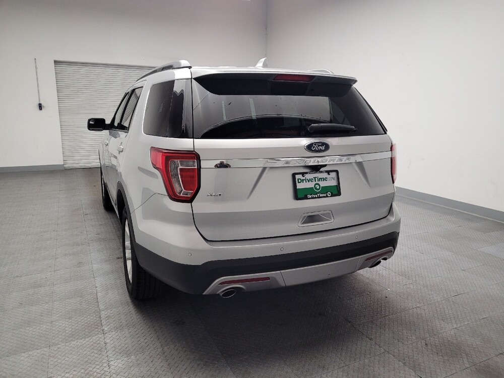 2017 Ford Explorer in Downey, CA 90241 - 18131779 6