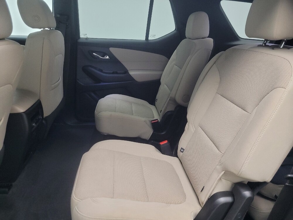 2023 Chevrolet Traverse in Mishawaka, IN 46545 - 18131781 18