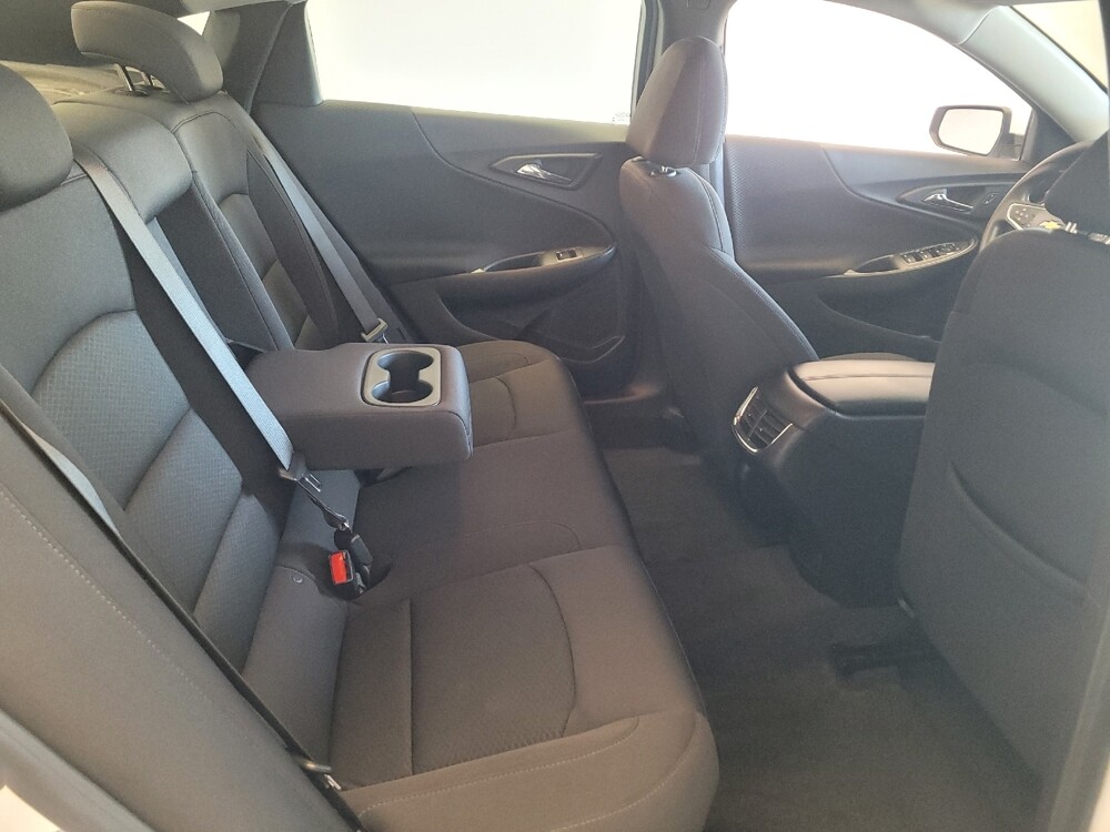 2024 Chevrolet Malibu in Riverside, CA 92504 - 18131785 19