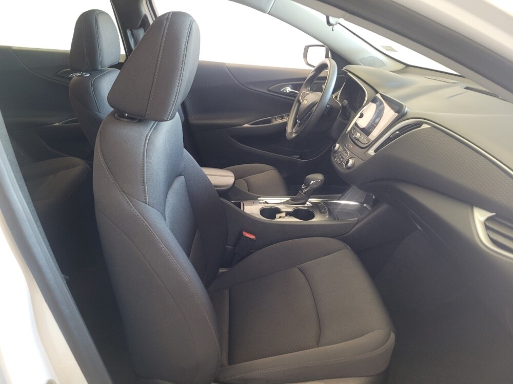 2024 Chevrolet Malibu in Riverside, CA 92504 - 18131785 21