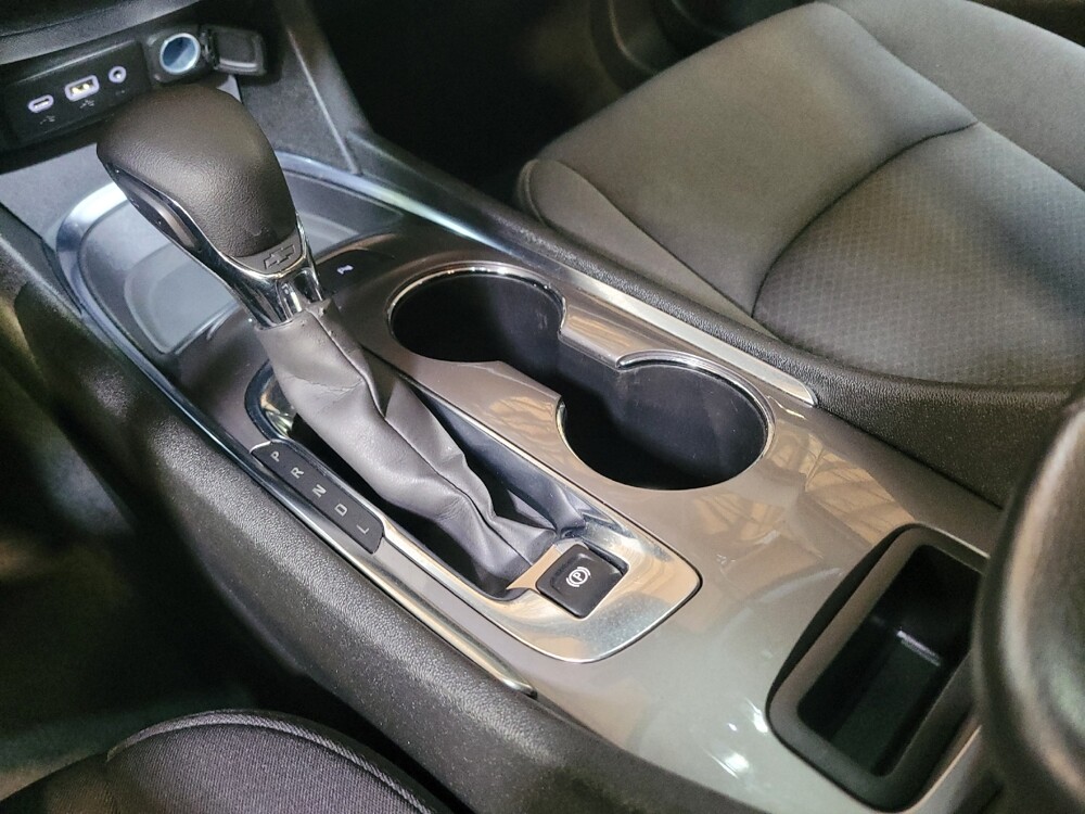 2024 Chevrolet Malibu in Riverside, CA 92504 - 18131785 26