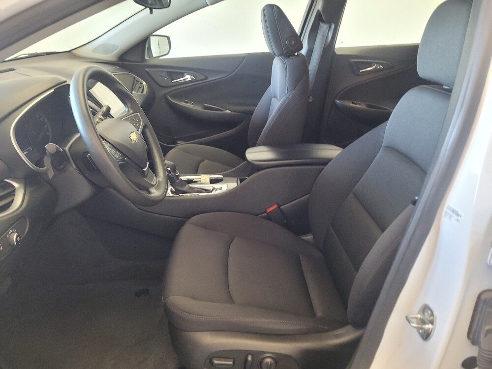 2024 Chevrolet Malibu in Riverside, CA 92504 - 18131785 17