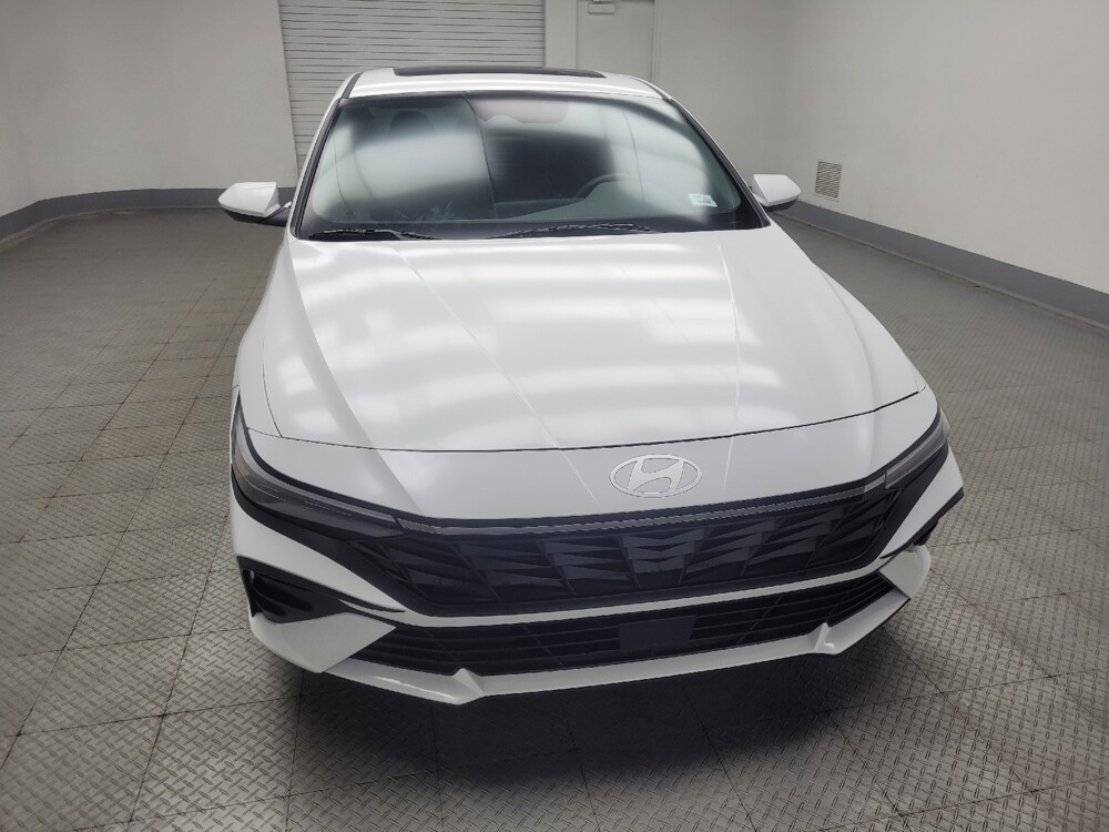 2025 Hyundai Elantra in Indianapolis, IN 46219 - 18131787 14