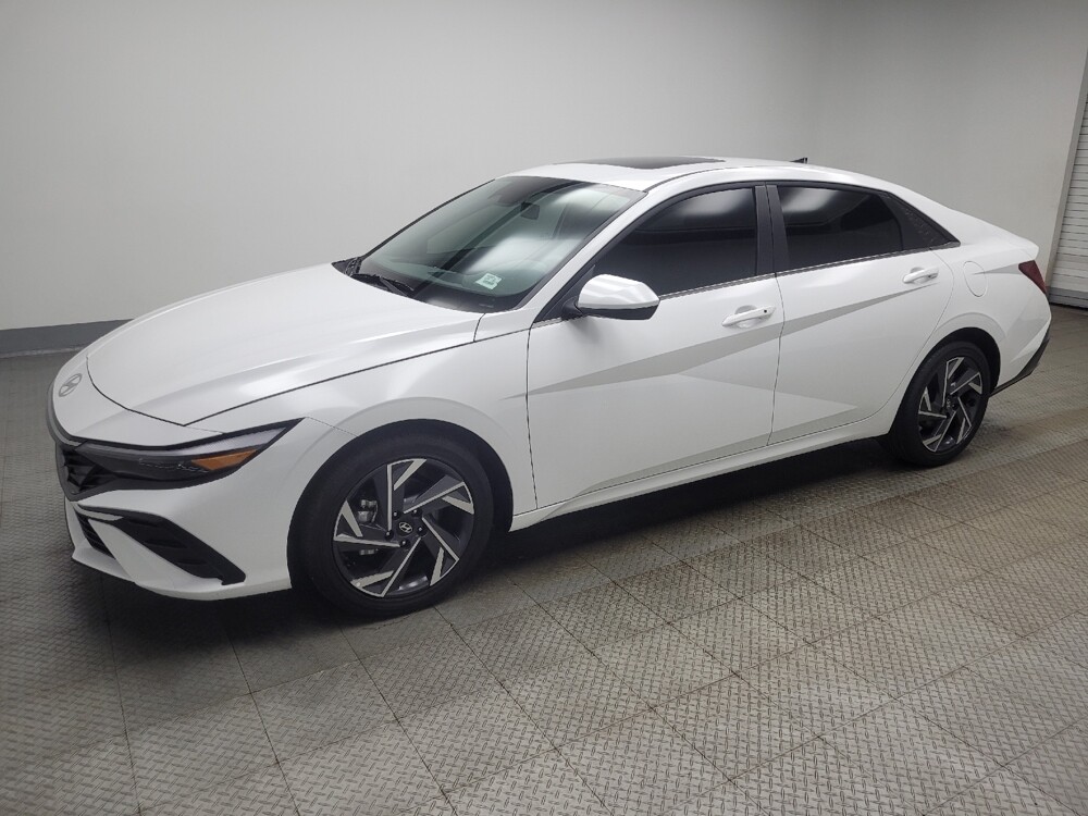2025 Hyundai Elantra in Indianapolis, IN 46219 - 18131787 2