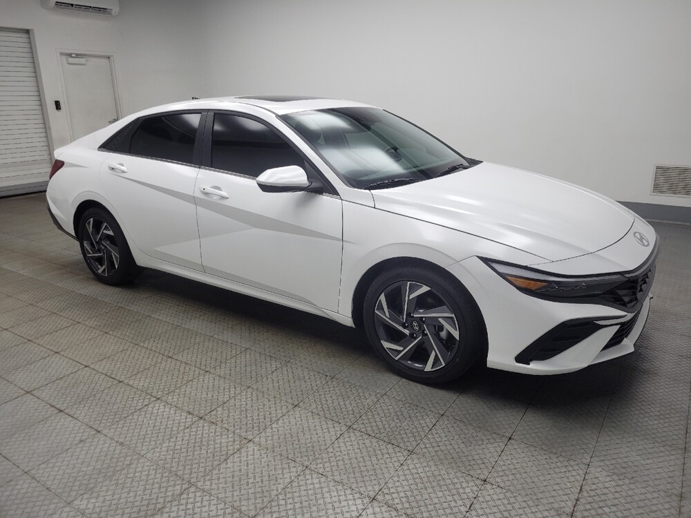 2025 Hyundai Elantra in Indianapolis, IN 46219 - 18131787 11