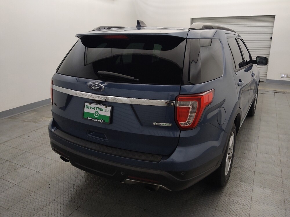 2018 Ford Explorer in Metairie, LA 70006 - 18131791 7