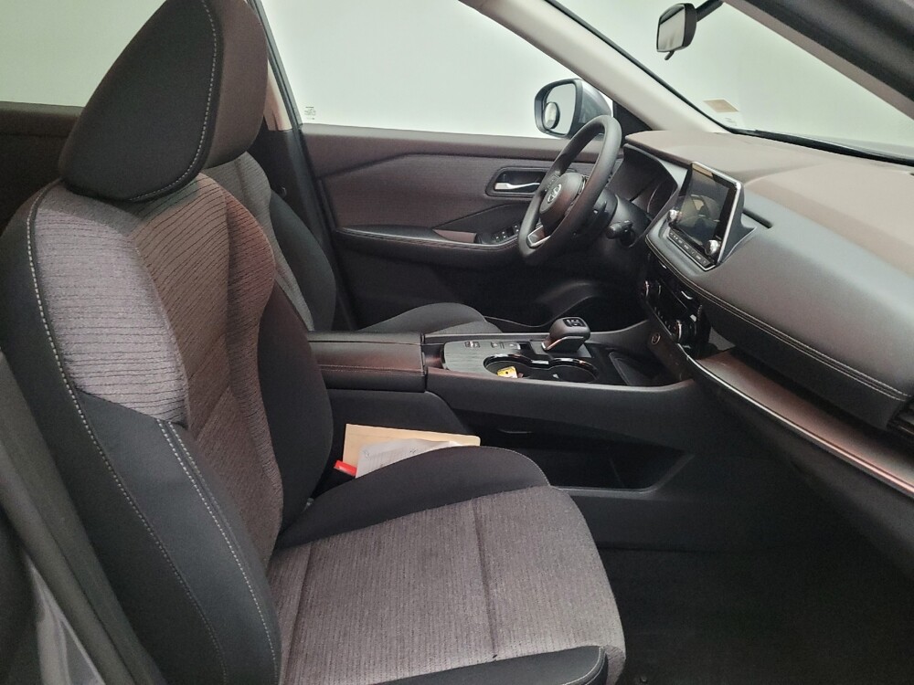 2021 Nissan Rogue in Riverside, CA 92504 - 18131792 21