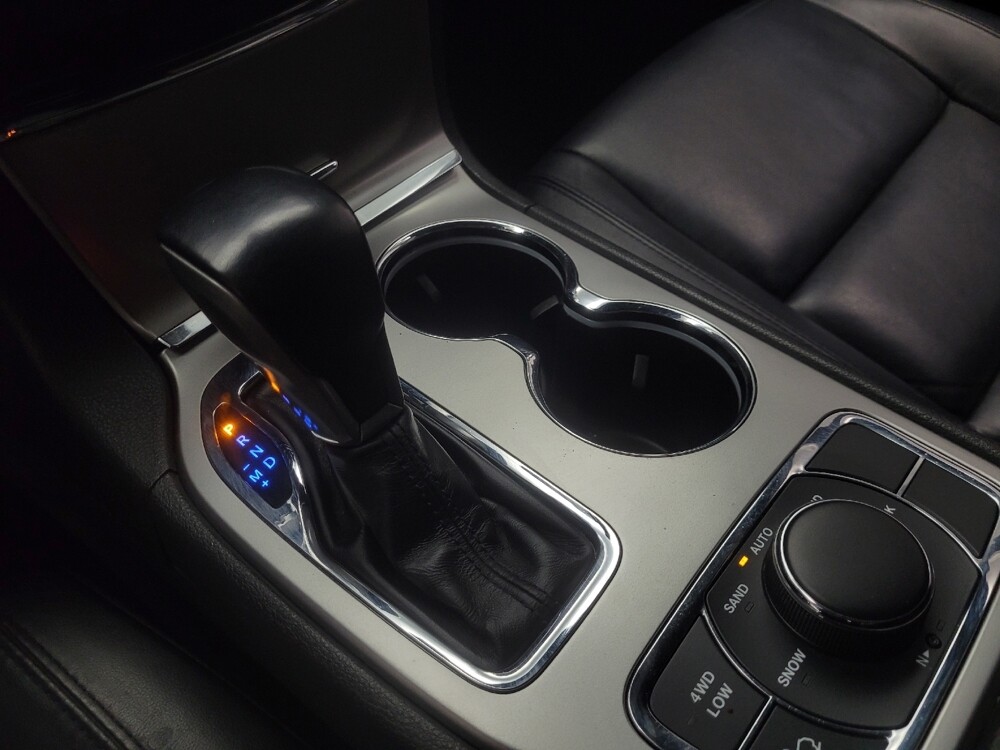 2019 Jeep Grand Cherokee in Mishawaka, IN 46545 - 18131793 26