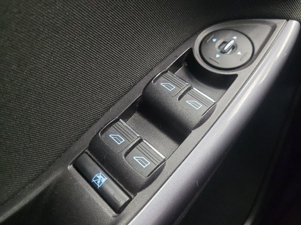 2014 Ford Focus in Indianapolis, IN 46222 - 18131794 27