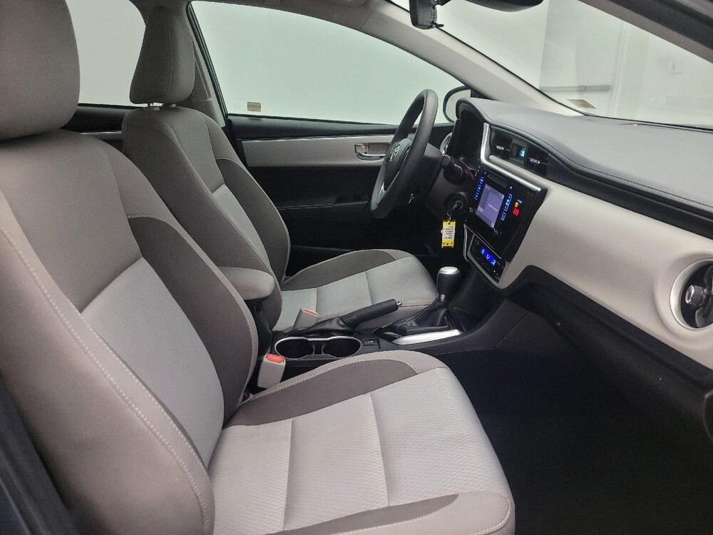 2019 Toyota Corolla in Tucson, AZ 85705 - 18131797 21
