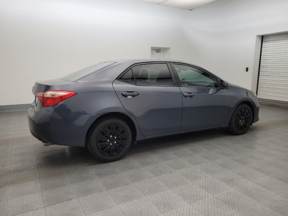 2019 Toyota Corolla in Tucson, AZ 85705 - 18131797 10
