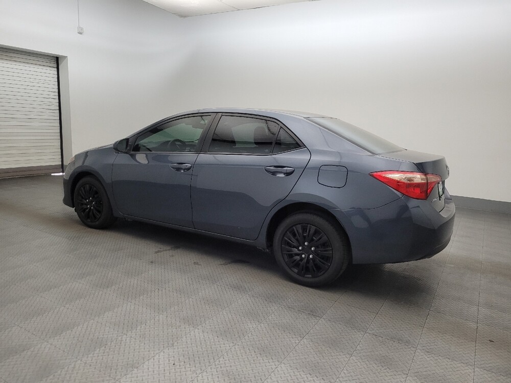 2019 Toyota Corolla in Tucson, AZ 85705 - 18131797 3