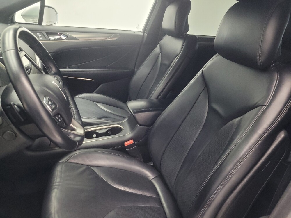 2018 Lincoln MKC in Mishawaka, IN 46545 - 18131799 17