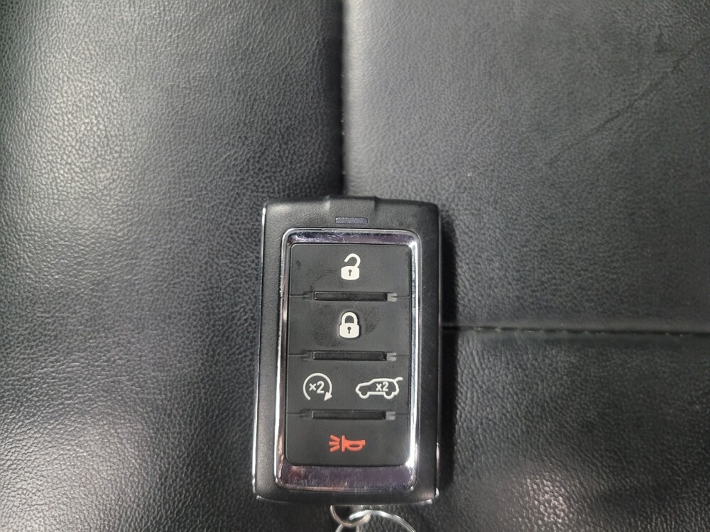 2021 Jeep Grand Cherokee L in Indianapolis, IN 46222 - 18131801 32