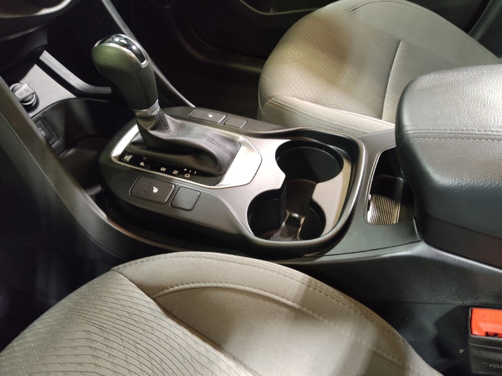 2018 Hyundai Santa Fe in Orlando, FL 32808 - 18131802 26