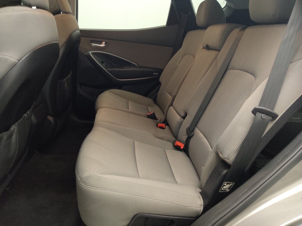 2018 Hyundai Santa Fe in Orlando, FL 32808 - 18131802 18