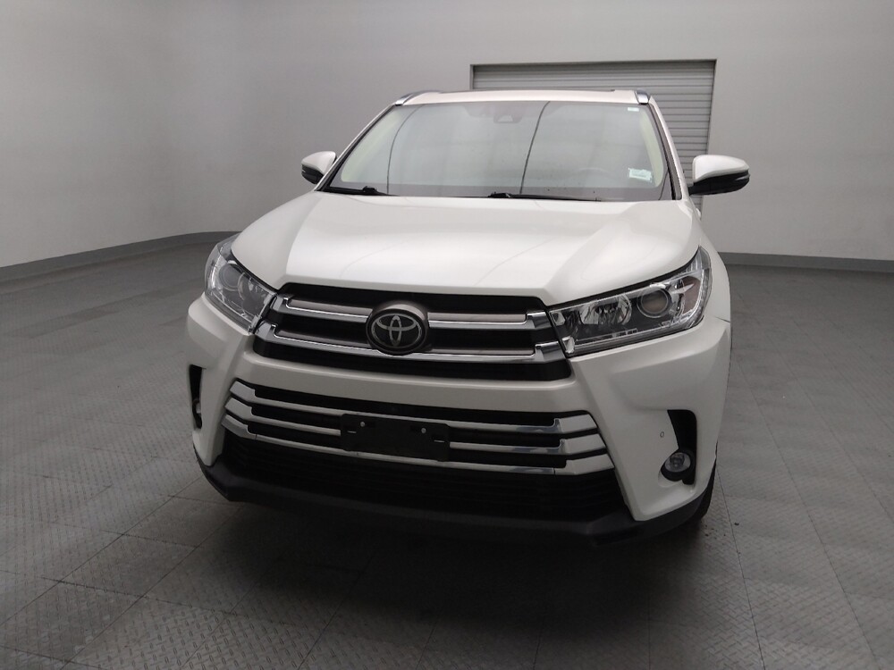 2019 Toyota Highlander in Lewisville, TX 75067 - 18131804 15