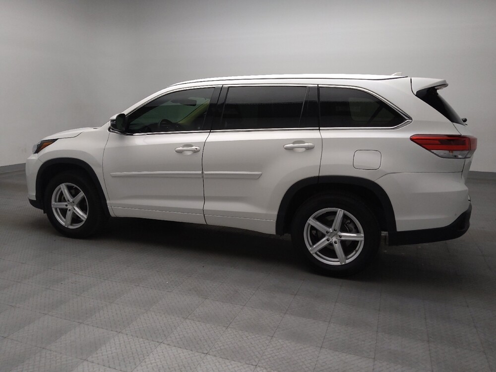 2019 Toyota Highlander in Lewisville, TX 75067 - 18131804 3
