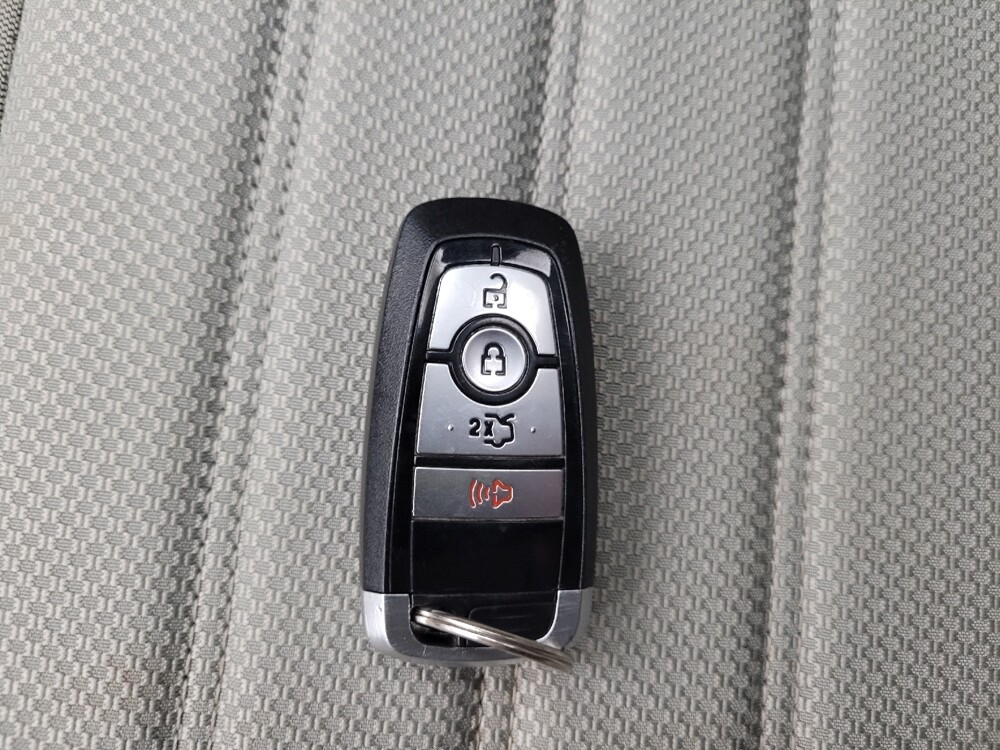 2020 Ford Fusion in Eastpointe, MI 48021 - 18131806 32