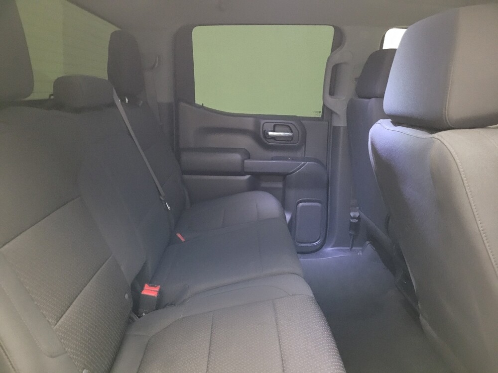 2021 Chevrolet Silverado 1500 in Fresno, CA 93726 - 18131808 19