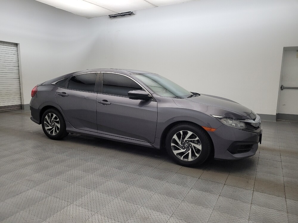 2017 Honda Civic in Glendale, AZ 85301 - 18131815 11