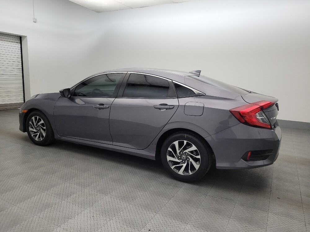 2017 Honda Civic in Glendale, AZ 85301 - 18131815 3