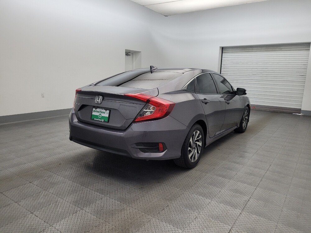 2017 Honda Civic in Glendale, AZ 85301 - 18131815 9